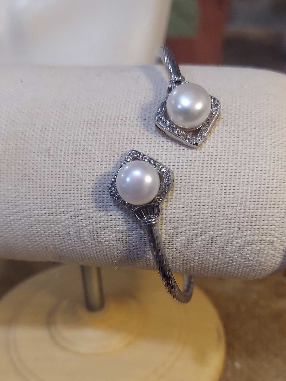 Two Culture Pearl  Bracelet